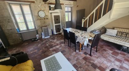 House 4 rooms of 106 m² in Lignac (36370)