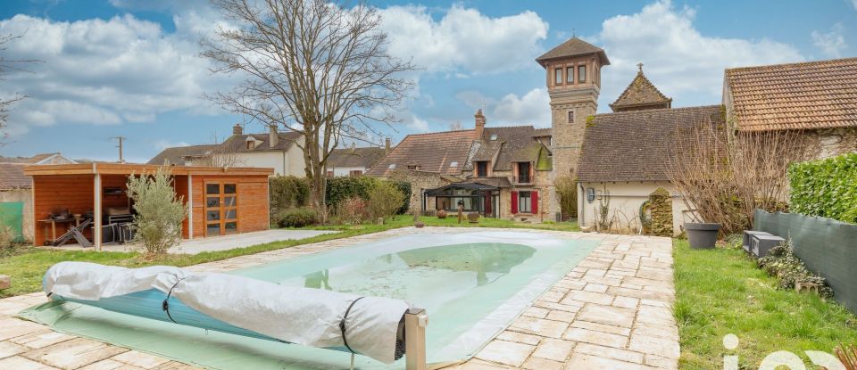 Maison traditionnelle 7 pièces de 170 m² à Fontenay-lès-Briis (91640)