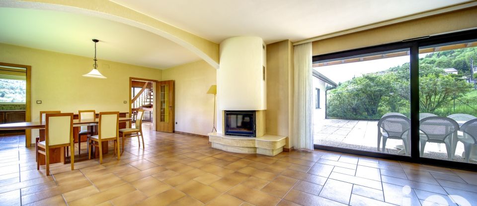 Traditional house 6 rooms of 160 m² in Sierck-les-Bains (57480)