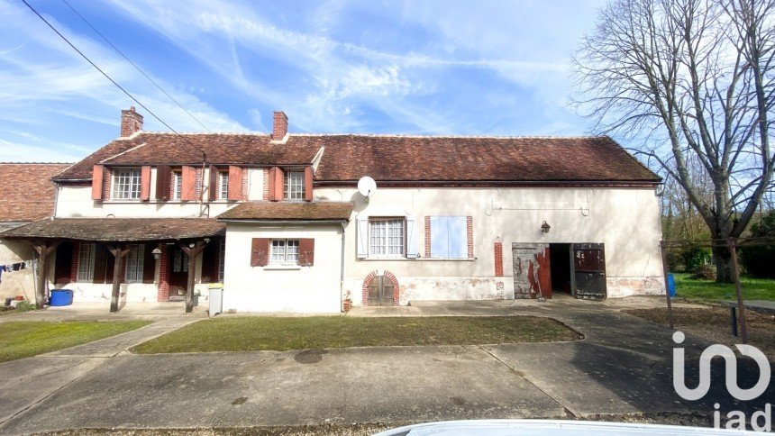 Maison de campagne 6 pièces de 140 m² à Soucy (89100)