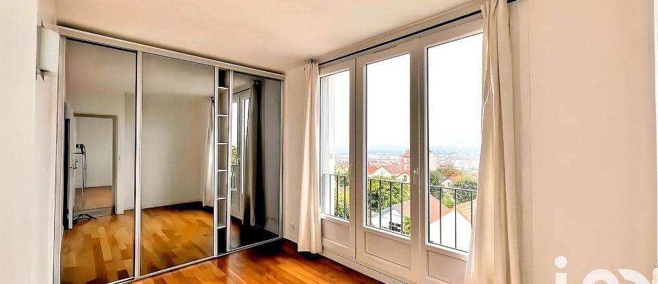 Appartement 5 pièces de 73 m² à Rueil-Malmaison (92500)