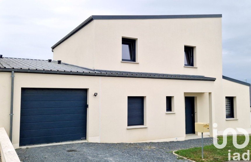 Pavillon 6 pièces de 126 m² à Louverné (53950)