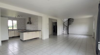 Maison 6 pièces de 113 m² à Mesnils-sur-Iton (27240)