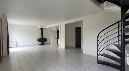 Maison 6 pièces de 113 m² à Mesnils-sur-Iton (27240)