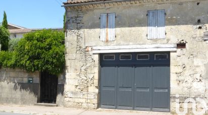 Maison de ville 5 pièces de 174 m² à Saint-Savin (33920)