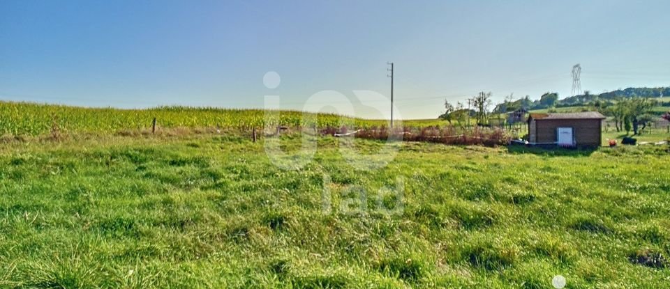 Land of 786 m² in Barbas (54450)