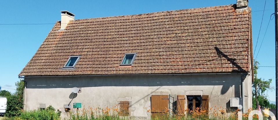 Traditional house 4 rooms of 110 m² in Bagnols (63810)