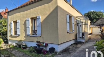 Longere 7 rooms of 130 m² in Corbeil-Essonnes (91100)