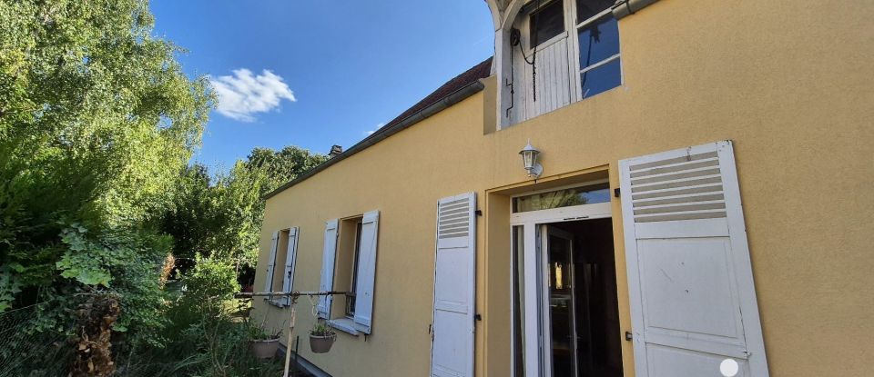 Longere 7 rooms of 130 m² in Corbeil-Essonnes (91100)