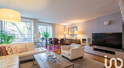 Town house 6 rooms of 149 m² in Suresnes (92150)