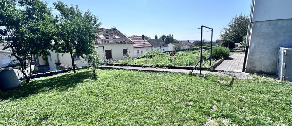 House 6 rooms of 120 m² in Boulay-Moselle (57220)