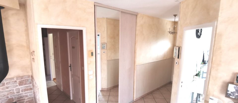 Maison traditionnelle 5 pièces de 92 m² à Davézieux (07430)