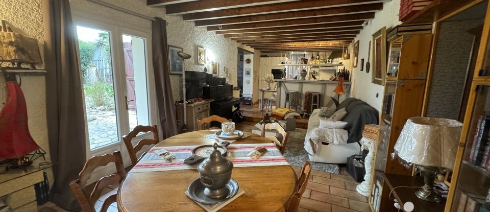 Maison de campagne 7 pièces de 210 m² à Orthez (64300)