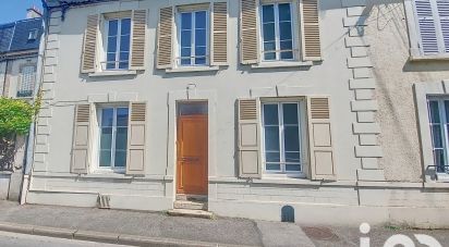 House 7 rooms of 174 m² in Meaux (77100)