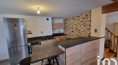 Maison 5 pièces de 94 m² à Les Epesses (85590)