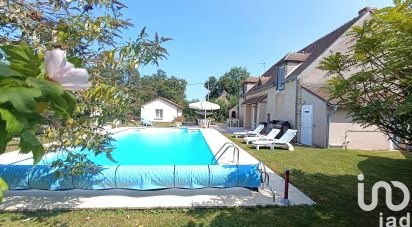 Country house 6 rooms of 175 m² in Maisonnais (18170)