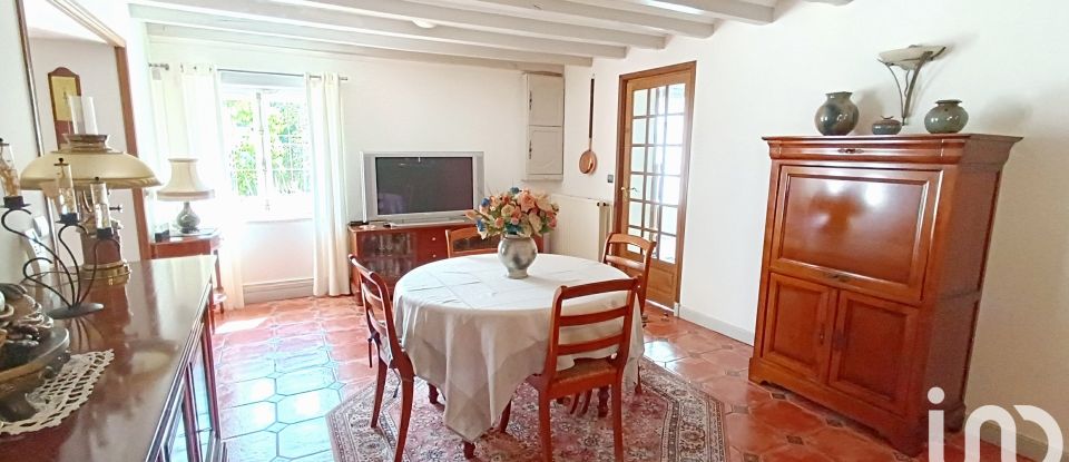 Country house 6 rooms of 175 m² in Maisonnais (18170)