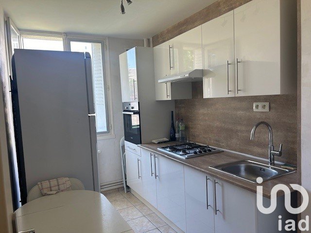 Appartement 3 pièces de 55 m² à Montluçon (03100)