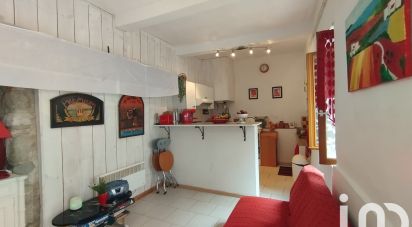 Village house 3 rooms of 42 m² in Blomac (11700)