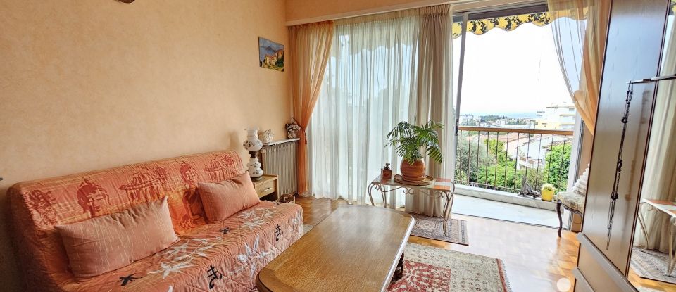 Apartment 3 rooms of 80 m² in Nice (06100)