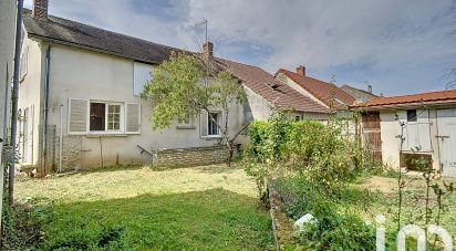 Village house 4 rooms of 99 m² in Prégilbert (89460)