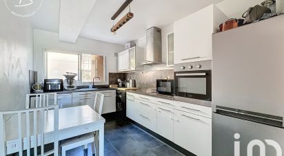 Appartement 3 pièces de 65 m² à Toulon (83200)