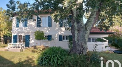 Maison 6 pièces de 165 m² à Andernos-les-Bains (33510)