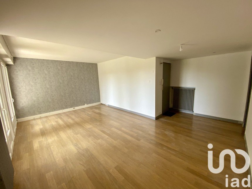 Appartement 4 pièces de 101 m² à Saint-Nazaire (44600)