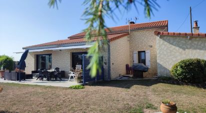 House 6 rooms of 151 m² in Louzy (79100)