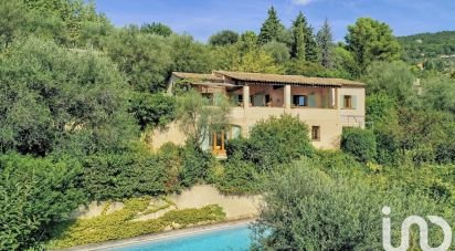 Traditional house 5 rooms of 151 m² in Grasse (06130)