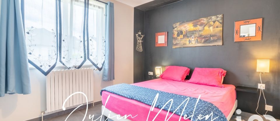 Maison 9 pièces de 146 m² à Bethoncourt (25200)