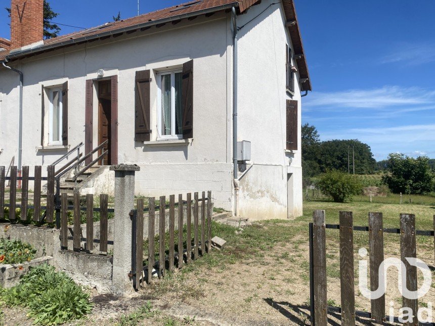 Maison traditionnelle 4 pièces de 87 m² à Saint-Victor (03410)