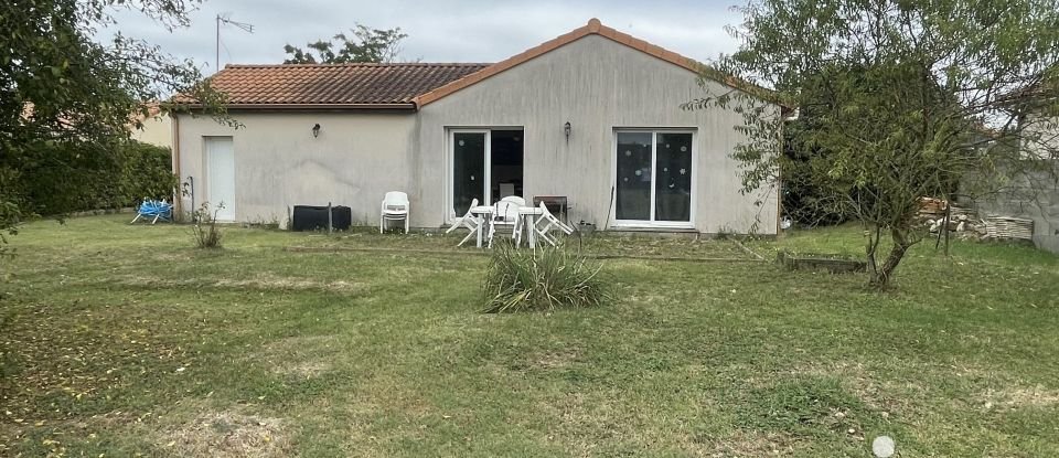 Maison 4 pièces de 84 m² à Naintré (86530)