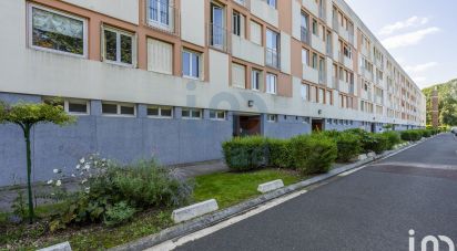 Apartment 4 rooms of 79 m² in Chevilly-Larue (94550)