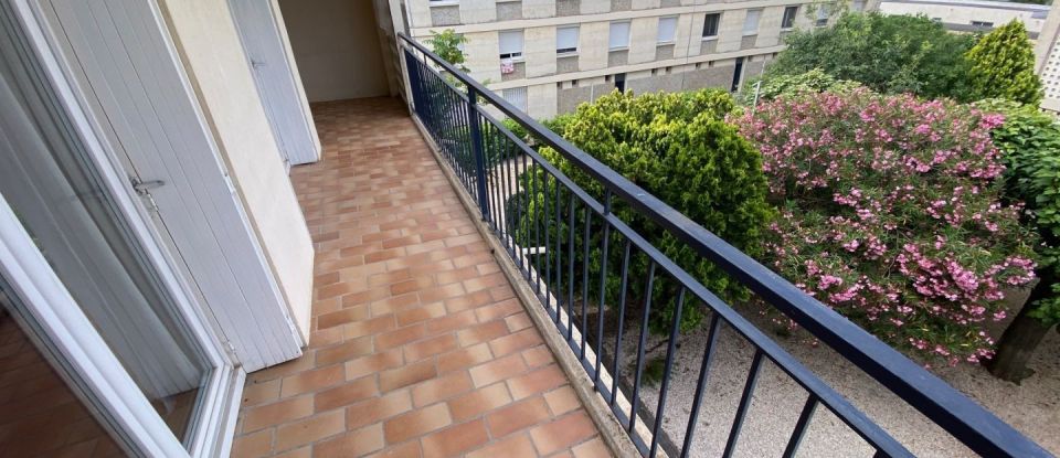 Appartement 4 pièces de 64 m² à Carpentras (84200)