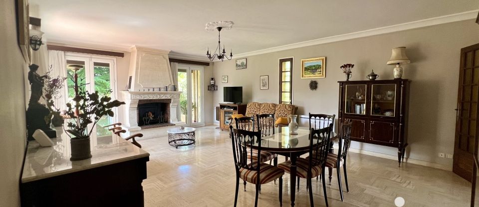 House 4 rooms of 110 m² in Morières-lès-Avignon (84310)