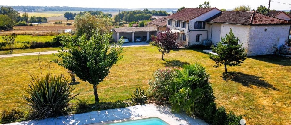 Longere 10 rooms of 260 m² in Les Pins (16260)