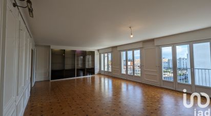 Apartment 5 rooms of 122 m² in Nantes (44300)