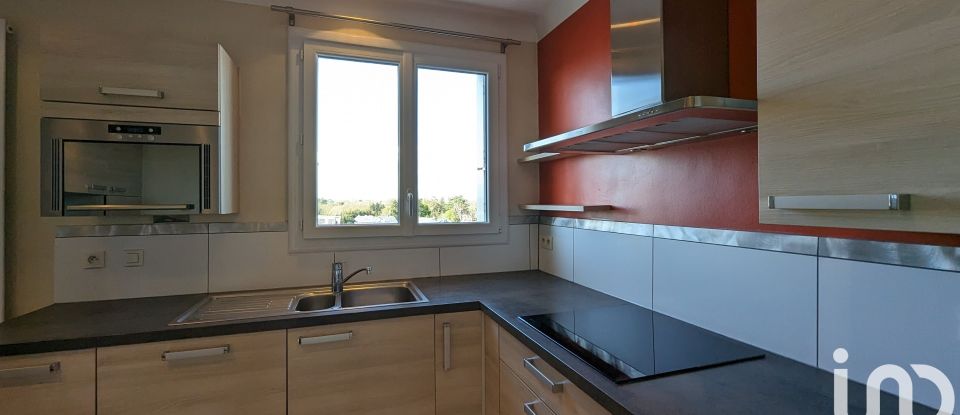 Apartment 5 rooms of 122 m² in Nantes (44300)