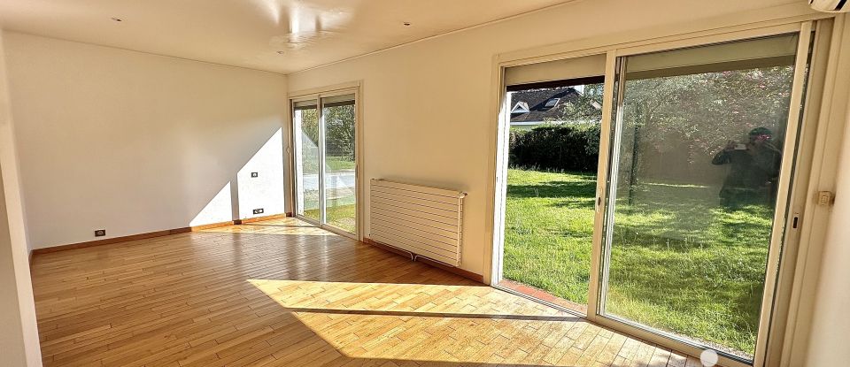 Architect house 6 rooms of 154 m² in Pau (64000)