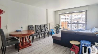 Appartement 3 pièces de 72 m² à Paris (75019)