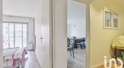 Appartement 3 pièces de 72 m² à Paris (75019)