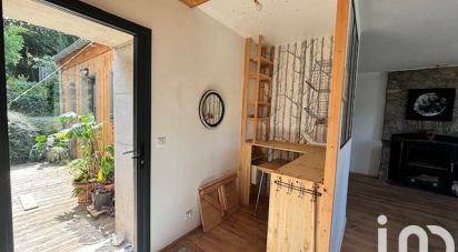 Maison traditionnelle 4 pièces de 88 m² à Port-Launay (29150)