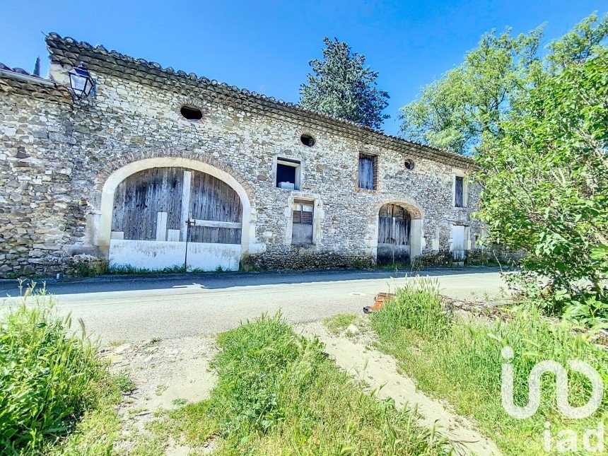 Barn conversion 1 room of 80 m² in Saint-Gervais-sur-Roubion (26160)