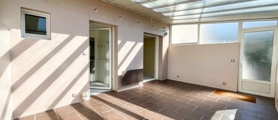 Maison 6 pièces de 105 m² à Montigny-le-Bretonneux (78180)