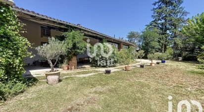 Mansion 10 rooms of 350 m² in Montauban (82000)