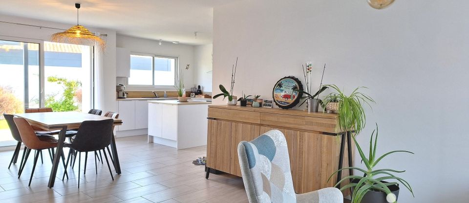 Maison 5 pièces de 100 m² à Talmont-Saint-Hilaire (85440)