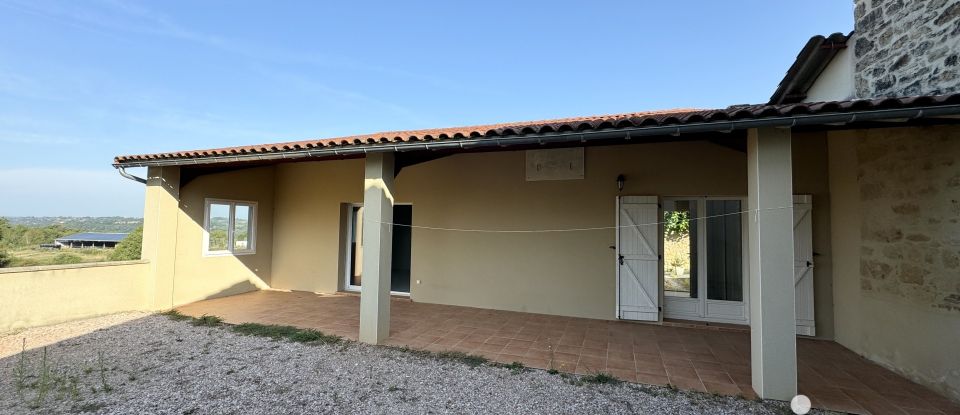 Maison 4 pièces de 112 m² à Lentillac-Saint-Blaise (46100)