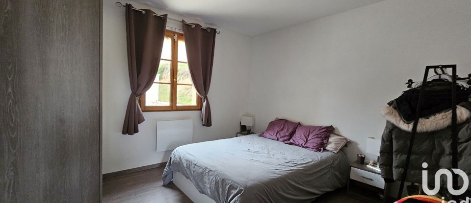 Maison 5 pièces de 88 m² à Neuilly-Saint-Front (02470)