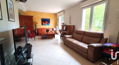 Traditional house 6 rooms of 155 m² in Antony (92160)